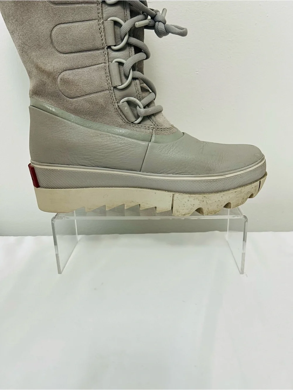 Sorel Joan Of Arctic Next Dove Gray Boots 7.5